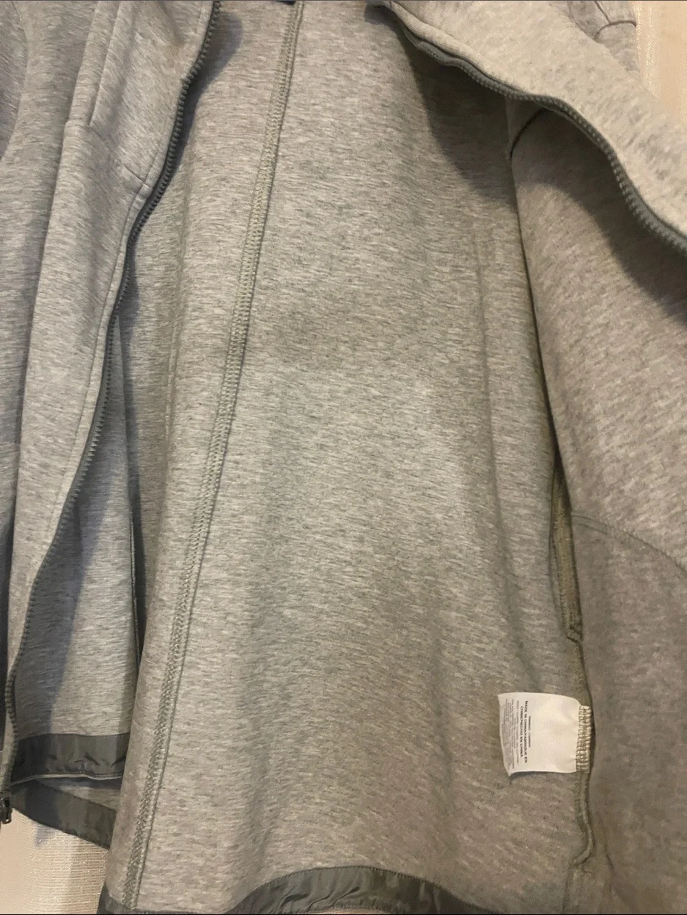 Women’s Nike Tech Fleece Light Gray Zip-Up Hooded Jacket